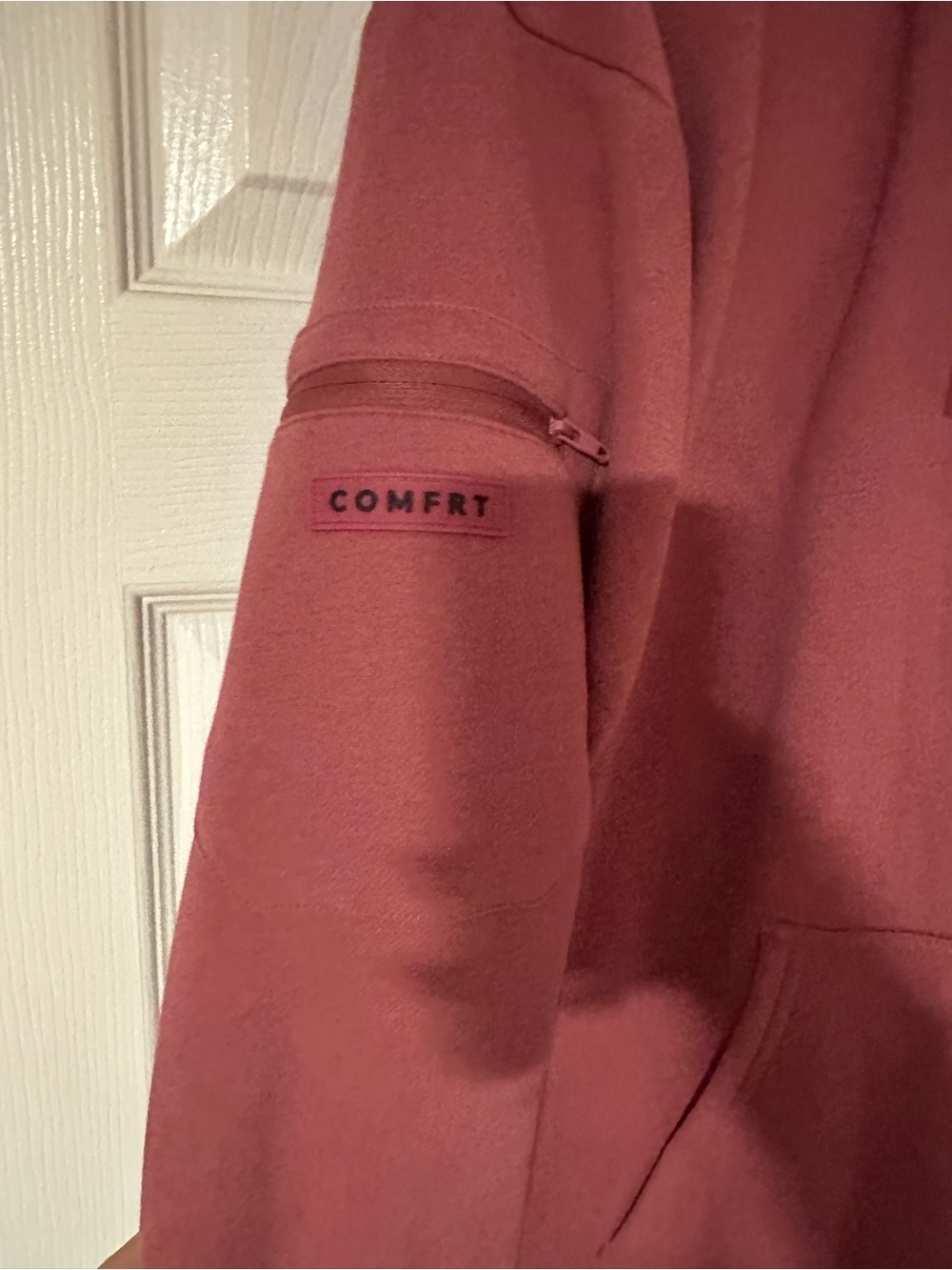 Comfrt travel zip up - Picture 2 of 4